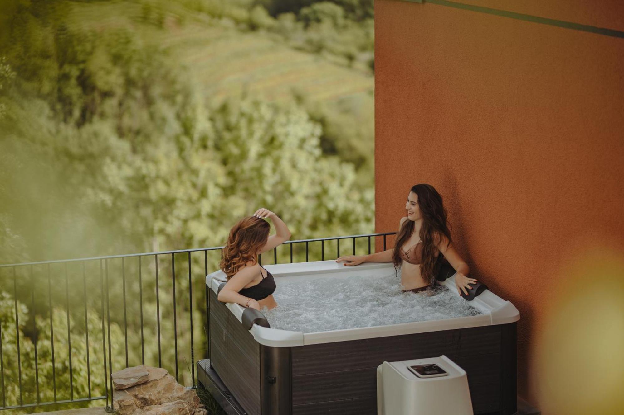 Вилла Glamping Senesalina Kojsko Экстерьер фото